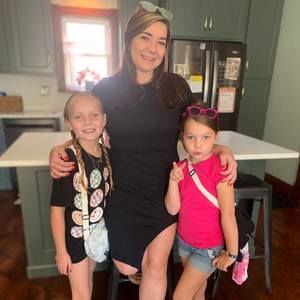 Meet your Posher, Kelly